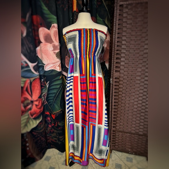 Rubber Ducky Productions, Inc. Dresses & Skirts - Rubber Ducky Colorful Strapless Sundress